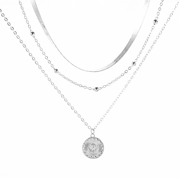 ⚜️𝟯𝟬%𝗢𝗙𝗙 𝗯𝘂𝗻𝗱𝗹𝗲𝘀 𝟯+⚜️ NEW 3 Layered Coin Herringbone Chain Necklace - Picture 5 of 10